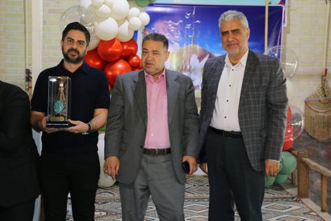 برگزاری جشن دهه کرامت برای دختران  تحت حمایت کمیته امداد اردستان. 1403/02/27