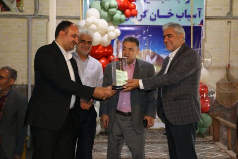 برگزاری جشن دهه کرامت برای دختران  تحت حمایت کمیته امداد اردستان. 1403/02/27