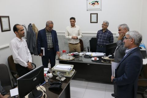بازدید مدیرکل کمیته امداد استان اصفهان از روند فعالیت های این نهاد در شهرستان هرند 1403/06/28