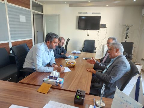 دیدار مدیرکل کمیته امداد استان اصفهان با نمایندگان مردم در مجلس شورای اسلامی 1403/07/05