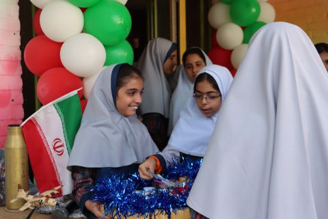 زنگ عاطفه ها در مدرسه شهید قضاوی اصفهان نواخته شد 1403/07/07