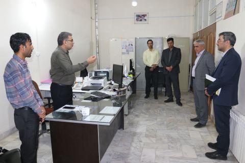 بازدید مدیرکل کمیته امداد استان اصفهان از روند فعالیت های این نهاد در شهرستان ورزنه 1403/07/10