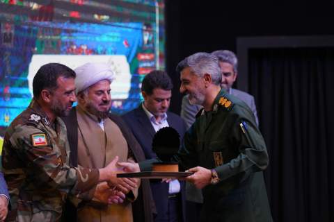 آئین تجلیل و نکوداشت موسسات خیریه، مراکز نیکوکاری و گروه‌های جهادی استان اصفهان برگزار شد 1403/07/19