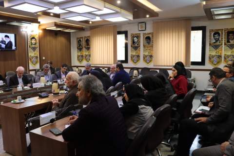 نشستی صمیمی مدیرکل کمیته امداد استان اصفهان با اهالی رسانه در مجتمع فرهنگی مطبوعاتی1403/08/22