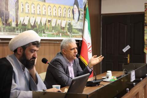 نشستی صمیمی مدیرکل کمیته امداد استان اصفهان با اهالی رسانه در مجتمع فرهنگی مطبوعاتی1403/08/22