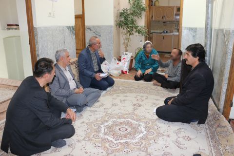 بازدید مدیرکل کمیته امداد استان اصفهان از روند فعالیت های این نهاد در شهرستان نجف آباد 1403/09/06