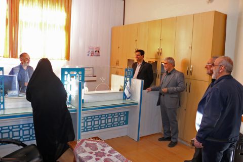 بازدید مدیرکل کمیته امداد استان اصفهان از روند خدمت رسانی به مددجویان شهرستان دهاقان ۱۴۰۳/۰9/13