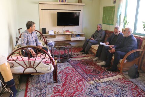 بازدید مدیرکل کمیته امداد استان اصفهان از روند خدمت رسانی به مددجویان شهرستان دهاقان ۱۴۰۳/۰9/13