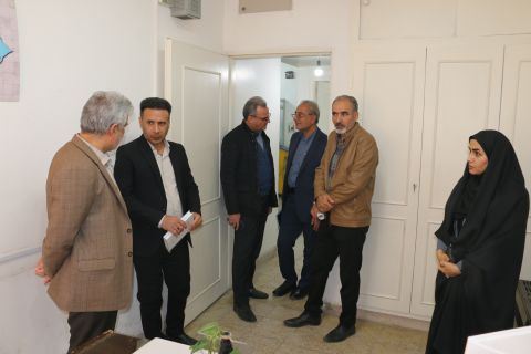 بازدید مدیرکل کمیته امداد استان اصفهان از روند فعالیت های این نهاد در فولادشهر 1403/11/02