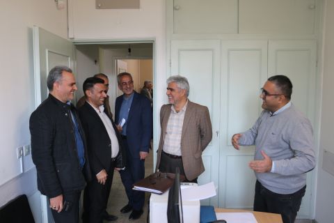 بازدید مدیرکل کمیته امداد استان اصفهان از روند فعالیت های این نهاد در فولادشهر 1403/11/02