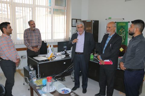 بازدید مدیرکل کمیته امداد استان اصفهان از فعالیت های این نهاد در شهرستان خور و بیابانک 1404/01/27