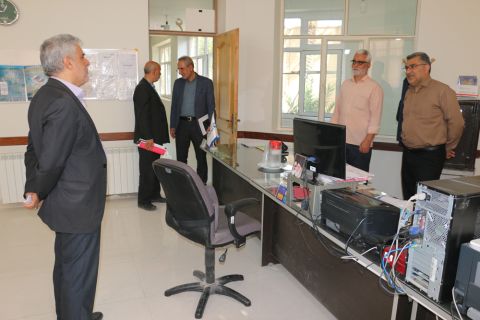 بازدید مدیرکل کمیته امداد استان اصفهان از فعالیت های این نهاد در شهرستان خور و بیابانک 1404/01/27
