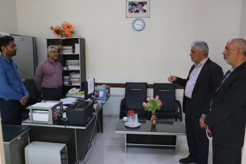 بازدید مدیرکل کمیته امداد استان اصفهان از فعالیت های این نهاد در شهرستان خور و بیابانک 1404/01/27