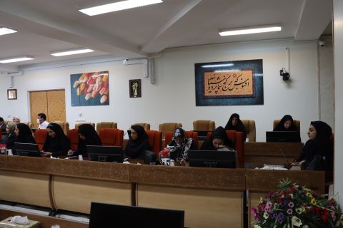 خدمات مشاوره در توانمندسازی مددجویان موثر است 1404/02/09