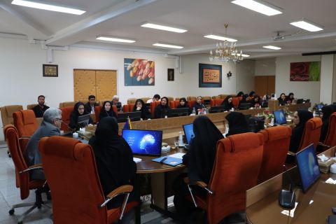 خدمات مشاوره در توانمندسازی مددجویان موثر است 1404/02/09