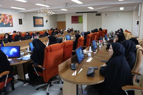 خدمات مشاوره در توانمندسازی مددجویان موثر است 1404/02/09