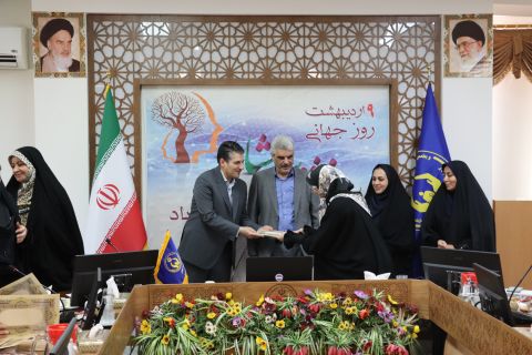 خدمات مشاوره در توانمندسازی مددجویان موثر است 1404/02/09