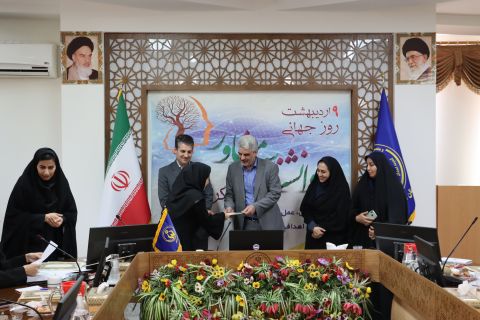 خدمات مشاوره در توانمندسازی مددجویان موثر است 1404/02/09