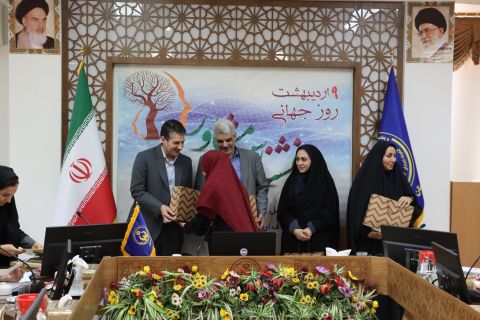 خدمات مشاوره در توانمندسازی مددجویان موثر است 1404/02/09