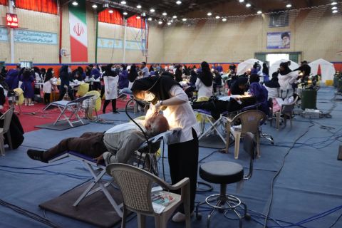 ارائه خدمات درمانی گروه جهادی الکفیل به مددجویان اصفهانی طی پنج روز 1403/05/19
