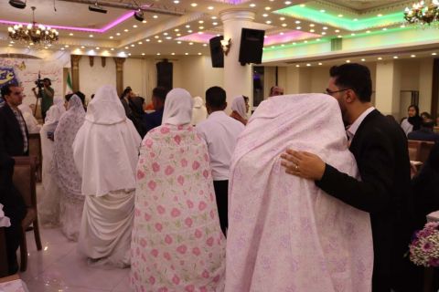 آغاز زندگی مشترک ۱۱۰ زوج تحت حمایت کمیته امداد استان اصفهان با مهر نیکوکاران1404/03/07