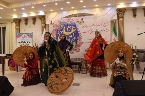 آغاز زندگی مشترک ۱۱۰ زوج تحت حمایت کمیته امداد استان اصفهان با مهر نیکوکاران1404/03/07