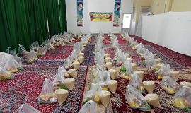 اهدای نذورات خیران در دهه کرامت به مددجویان کمیته امداد استان اصفهان