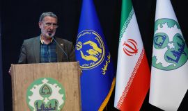مردم اصفهان گوهرهای گرانبهایی در وجود خود دارند