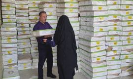 اهدای بیش از 2هزار بسته پروتئینی به مددجویان کمیته امداد نائین